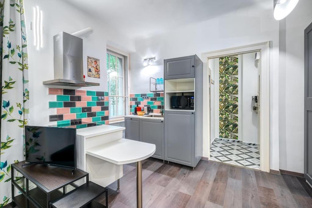 Appartamento Danube Bank Hideaway Budapest Esterno foto